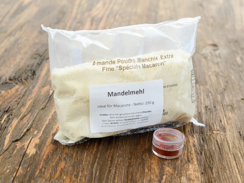 200g Mandelmehl extra fein + 1 Mini Lebensmittelfarbe Ihrer Wahl
