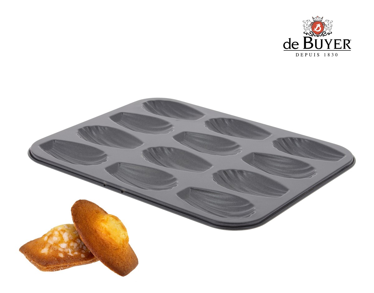 Eisform Backform Schokolade f/ür S/ü/ßigkeiten Muffins Schokolade Brownies Kuchen Pudding Silikonform mit 15 L/öcher antihaftend Muschelform Kuchenform WIFUN 2 St/ück Mini Madeleine Backformen