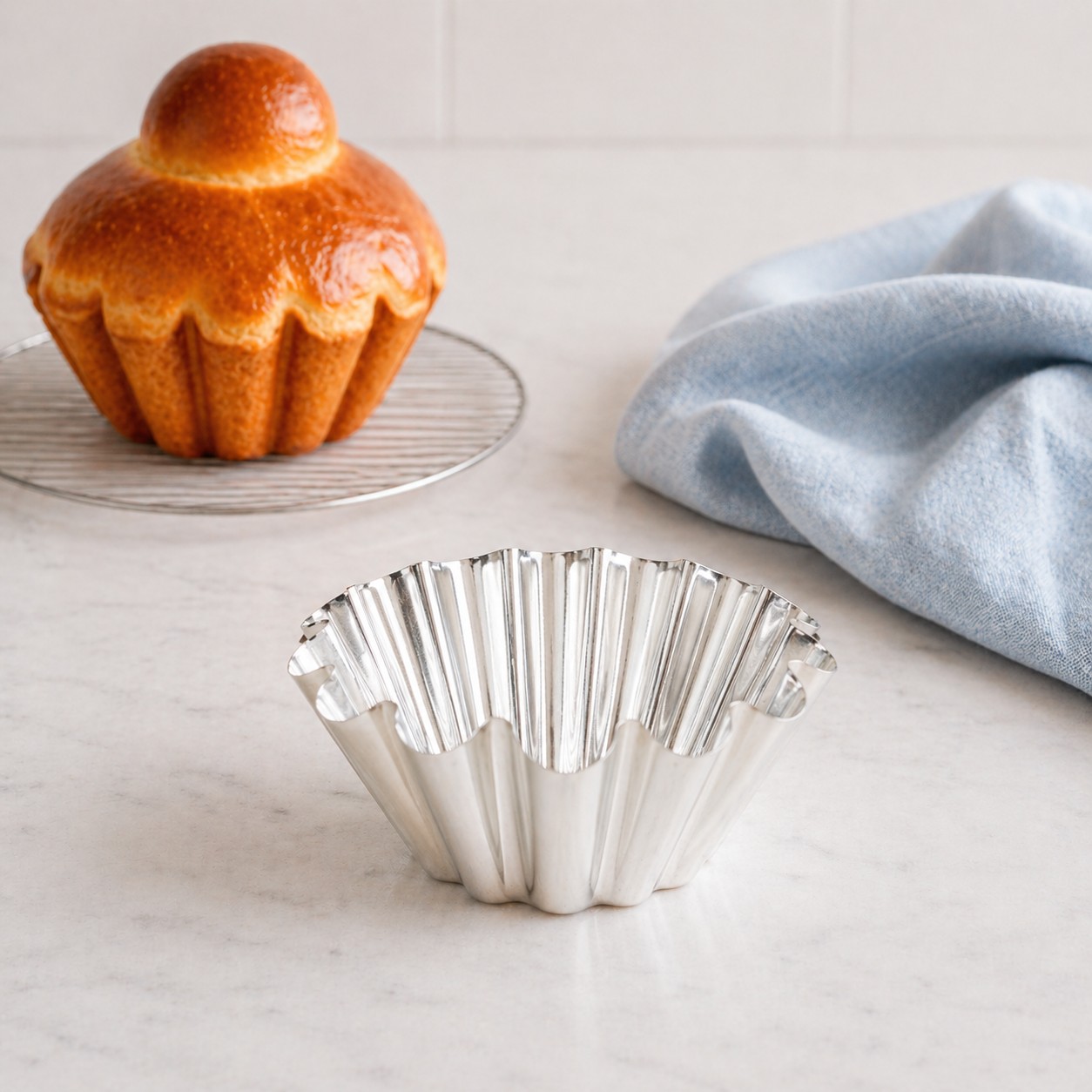 Mittlere Brioche Backform Aus Weissblech Gobel