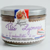 Pate Lyonnais Mit Andouilllette Und Beaujolais Scaled