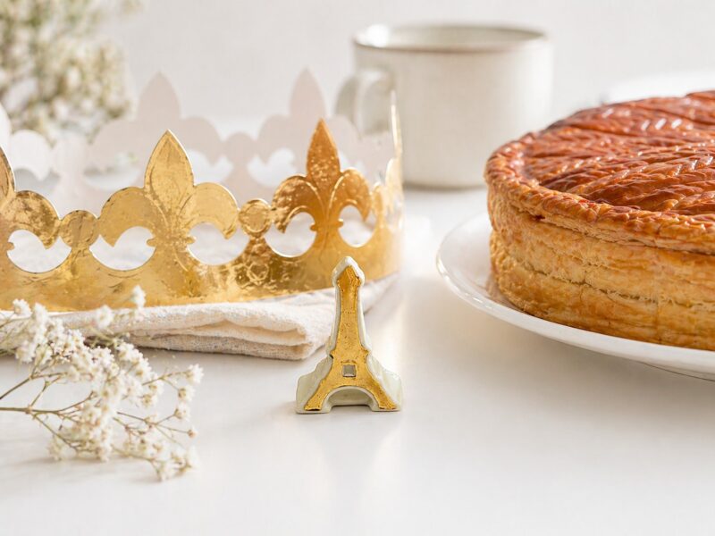 Feve Eiffelturm Dreikoenigskuchen Galette Des Rois