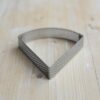 Dreieckiger Tartelette Ring Gelocht Aus Edelstahl