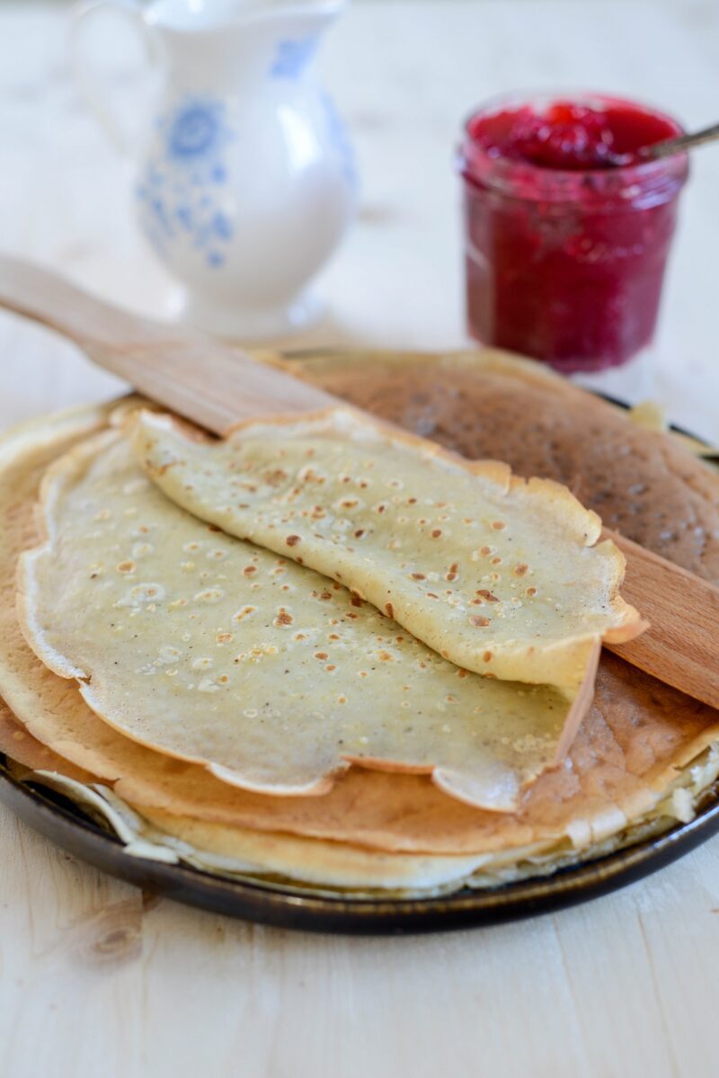 Crêpes-Pfanne aus Gusseisen hier kaufen | Französisch kochen