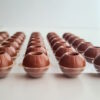 Produktbild 3 Pralinen-Hohlkugeln mit Milch Schokolade Equatorial von Valrhona