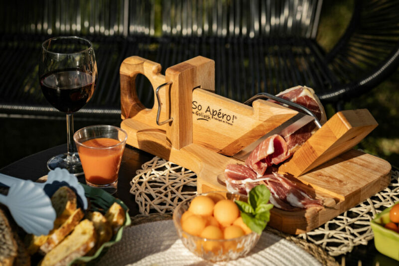 Guillotine A Saucisson