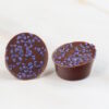 Pralinen mit Veilchen und Cassis von Valrhona 3/4