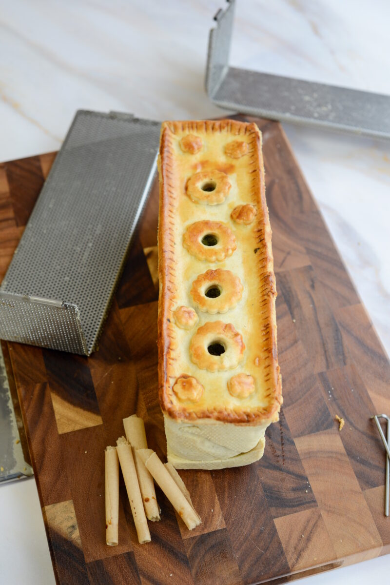 Paté en croûte Backform - perforiert, aufklappbar aus Edelstahl 7 x 9 x 25 cm 4/10