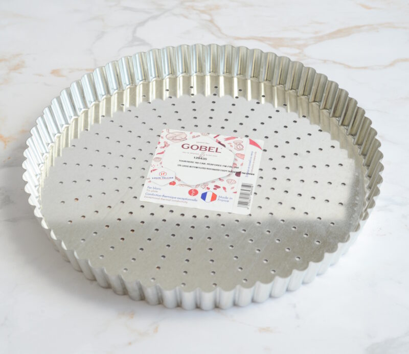 Tarteform / Quicheform mit perforierte Hebeboden für 5-6 Personen aus Weißblech 26 cm von Gobel