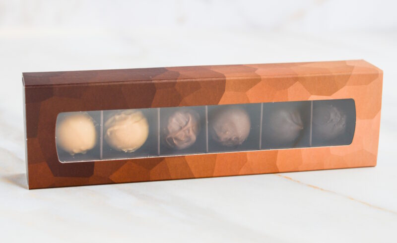 Trüffel mit Guanaja, Tanariva und Dulcey von Valrhona - 6 Stück 2/4