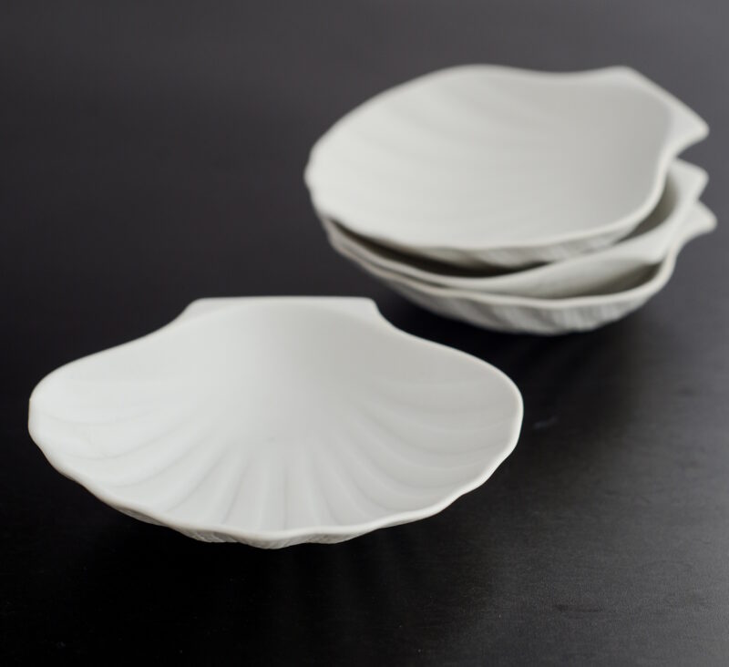 Jakobsmuschel-Schale aus Porzellan 2/6