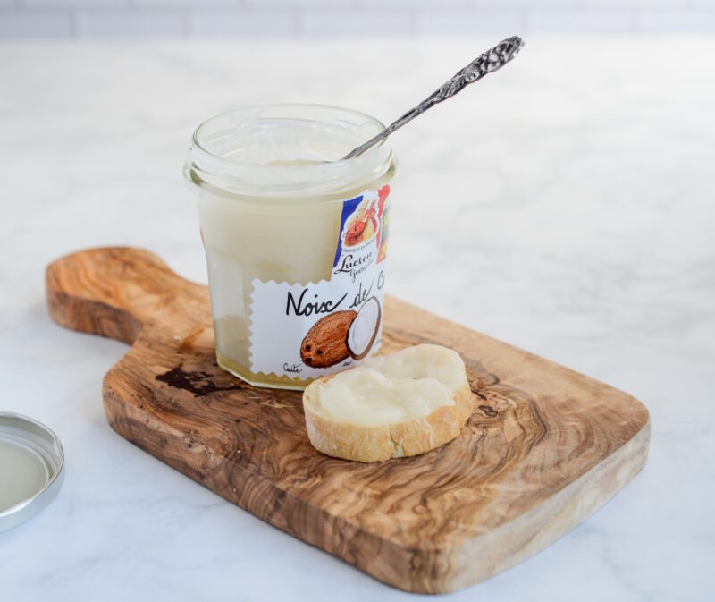 Kokos Aufstrich – cremige Kokoscreme für Frühstück, Kuchen & Desserts 2/4