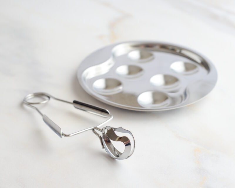 Schnecken-Set aus Edelstahl – Escargot-Zange & Teller 4/4