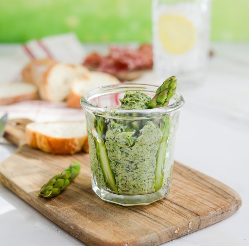 Gruener spargel aufstrich rezept mit persillade e1779282967310