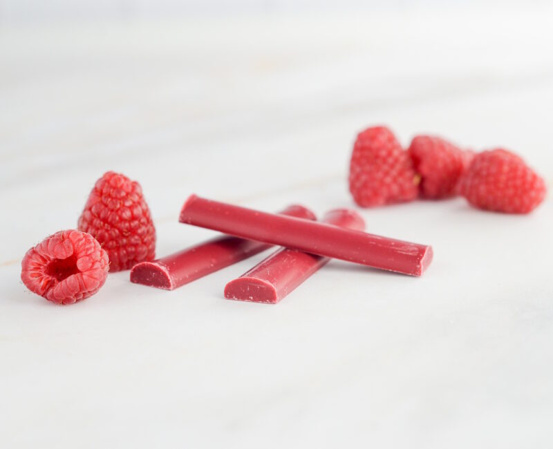Himbeer Sticks Croissants Plundergebaeck Valrhona