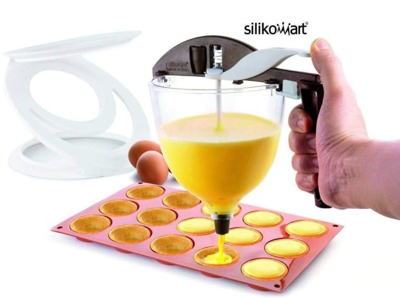 Pralinenfüller / Fülltrichter Funnel Choc von Silikomart 0,8L 3/5