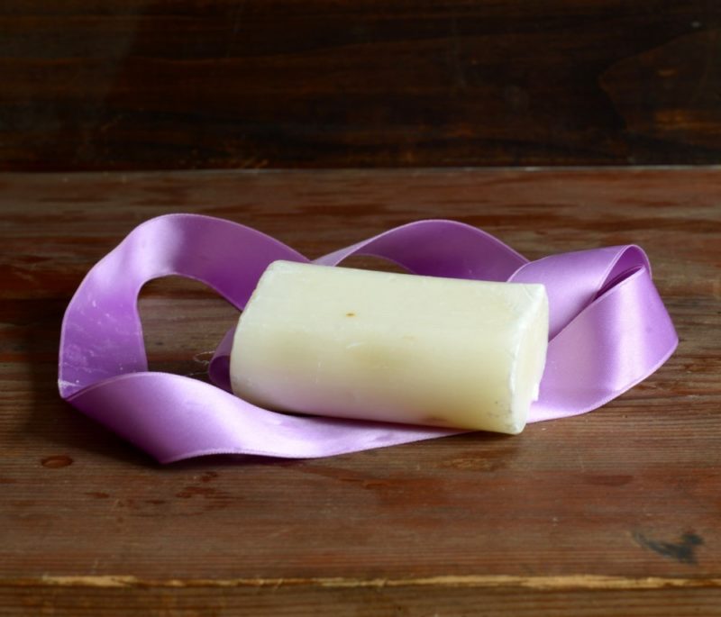 Seife mit 6% Ziegenmilch und Veilchen aus Tourrettes sur Loup