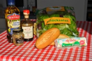 Salade de chèvre chaud (Salat mit überbacken Ziegenkäse) DSC_2392-320x200-300x199
