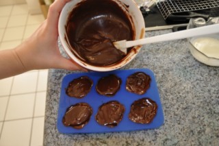 Pralinés à la crème de marrons (Pralinen mit Maronencreme) DSC_3062 320x200