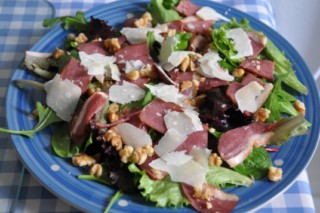 Salade de Magret de Canard fumé (Salat mit geräucherte Barbarieentenbrust) DSC_3401 320x200
