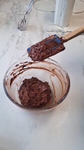 Mousse au chocolat (französische Schokoladenmousse) Mousse Au Chocolat Rezept 10 169x300