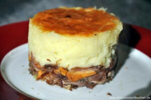 Parmentier de Confit de Canard (Auflauf mit Enten-Confit und Kartoffel-Püree)