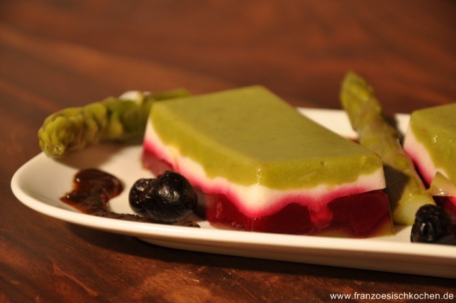 Terrine von Spargel-Mozzarella-Rote Beete DSC_4331 640x480
