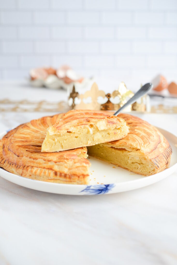 Galette des rois (Traditioneller Kuchen zum Dreikönigsfest) Galette Des Rois Mit Frangipane Backen 684x1024