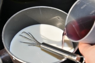 Crème à la violette (Veilchen-Creme) DSC_7947 320x200