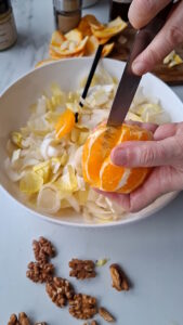 Chicorée Salat mit Orange und Walnüssen Chicoree Orangen Salat Mit Walnüssen Rezept 6 169x300