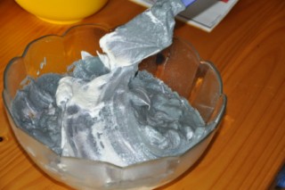 Entremet bleu aux myrtilles (Blaubeeren Torte) DSC_8789 320x200
