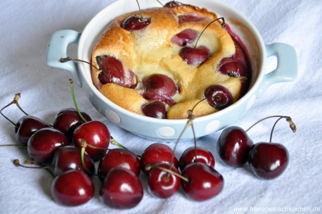 Clafoutis aux cerises (Kirschauflauf) Clafoutis aux cerises (Kirschauflauf) DSC_8844jhkjh-640x480