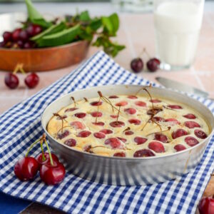 Clafoutis aux cerises (Clafoutis mit Kirschen)