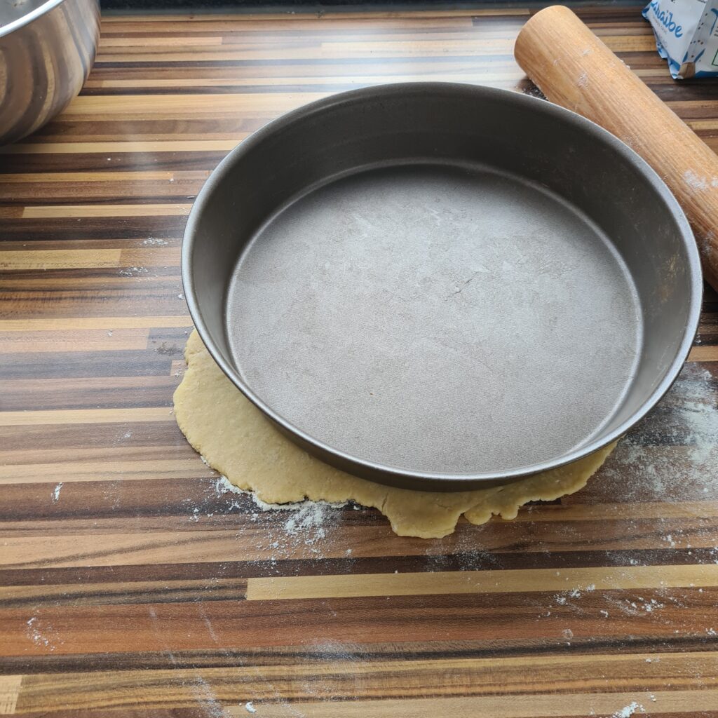 Tarte tatin aux abricots et romarin (Aprikosen-Rosmarin Tatin ) Rezept