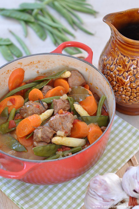 Navarin d'agneau aux légumes printaniers (geschmortes Lamm mit Frühlingsgemüse) rezept-navarin-frankreich