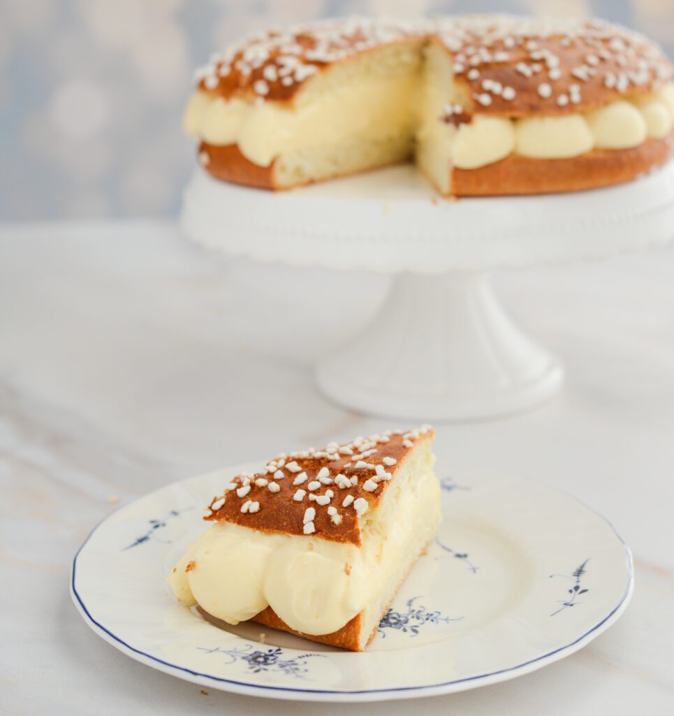 Tarte Tropézienne: französischer Brioche-Kuchen Tarte Tropézienne: französischer Brioche-Kuchen Tropezienne Tarte Torte Rezept