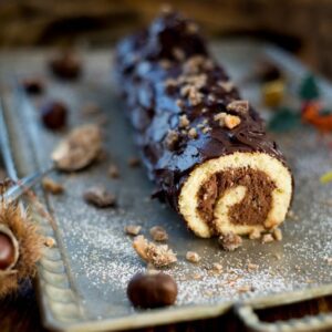 Bûche de Noël Schokolade-Kastanien