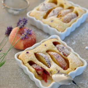 Lavendel-Pfirsich Clafoutis