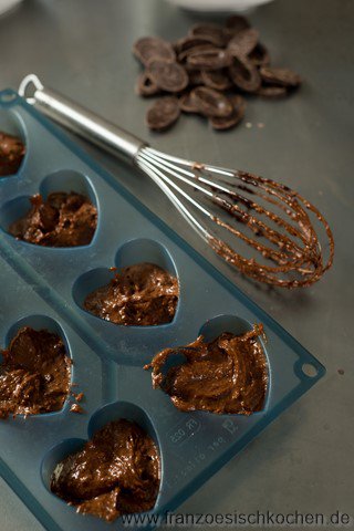 Glutenfreier Schokoladen- und Haselnusskuchen DSC_8198 1 Copier