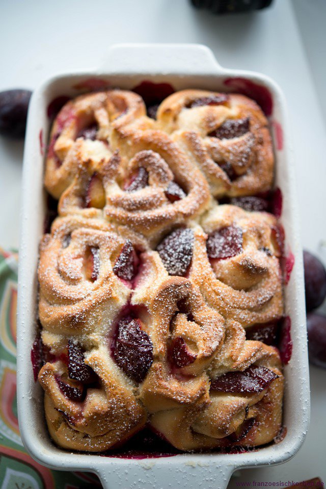  Brioche Röllchen Pflaumen 5