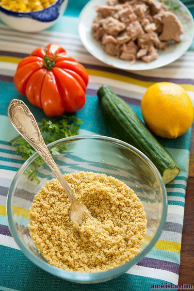  Couscous Salat Schritt 4 Couscous In Schüssel Mit Zutaten