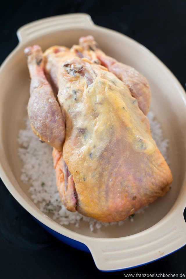 Poularde en croûte de sel (Poularde im Salzmantel) Rezept