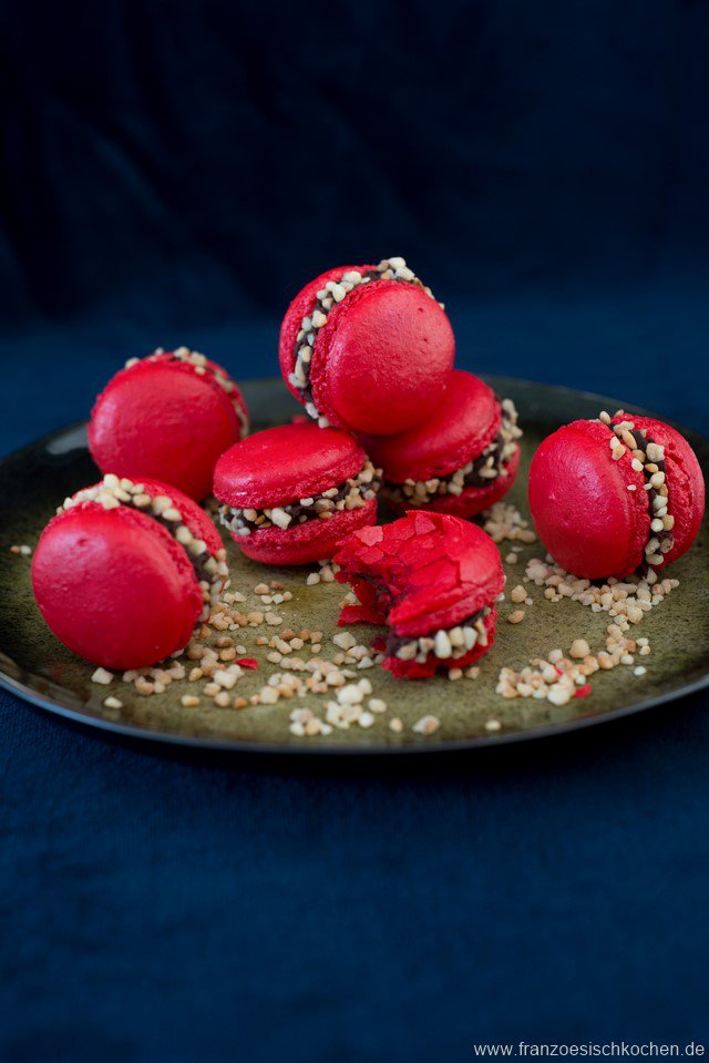 Macarons croquants ! (knusprige Macarons mit Krokant !) - und (noch) ein Macarons FAQ Macarons croquants ! (knusprige Macarons mit Krokant !) - und (noch) ein Macarons FAQ DSC_7158 1 1 Kopie