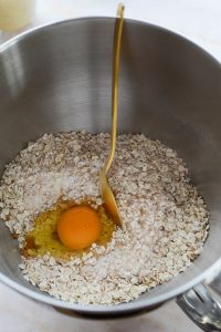 Hafer-Kokosblütenzucker-Kuchen mit Himbeeren) Hafer Kuchen Rezept 2 200x300