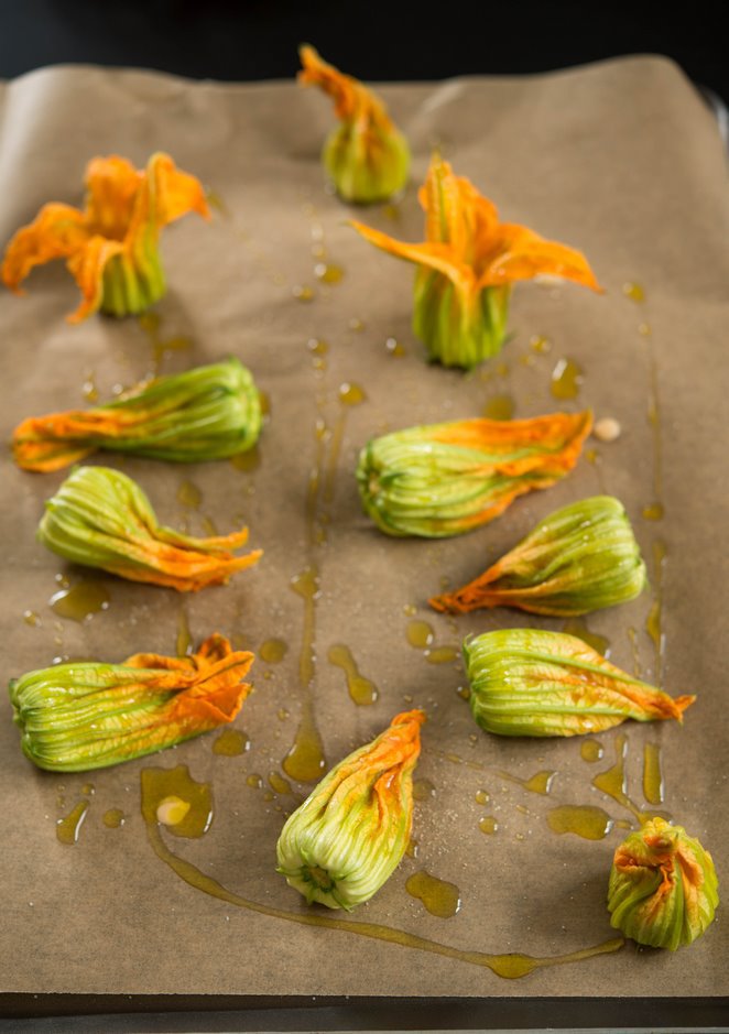 Gefüllte Zucchiniblüten (Fleurs de courgettes farcies) DSC_4822 Kopie