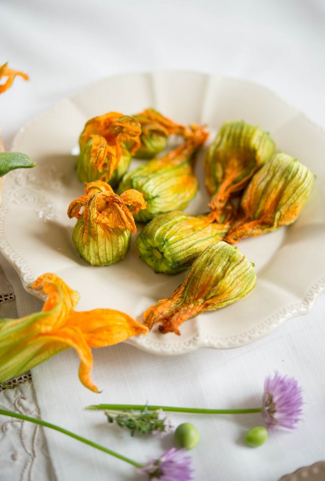 Gefüllte Zucchiniblüten (Fleurs de courgettes farcies) DSC_4860 Kopie