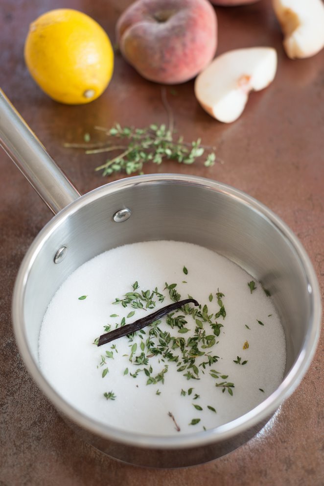 Sommerliche Pfirsisch-Zitronen-Thymian Suppe (Soupe de Pèches et Thym Citron) DSC_3524 Kopie