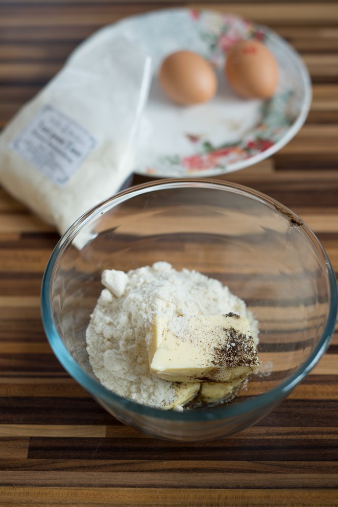  Tarte Bourdaloü Pfirsich Schritt 7 Butter Mehl In Schüssel