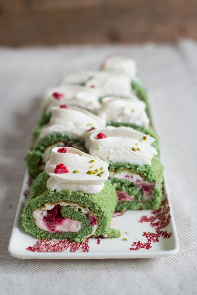  Buche De Nöl Mit Pistazien Und Himbeeren Torte