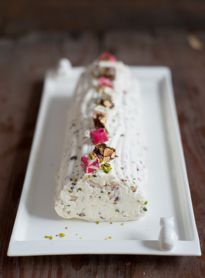  Buche De Nöl Nougat Glacee