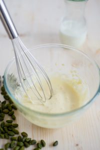 Pistazien-Éclairs - ein Vorgeschmack auf das neue Backbuch! DSC_1572 Kopie 200x300